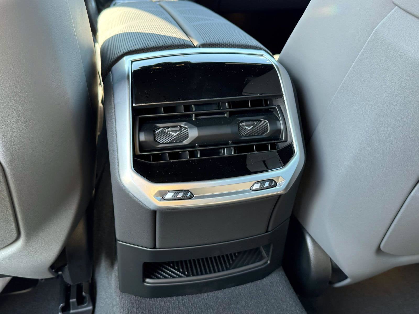 2026 BMW 7 Series 740i xDrive