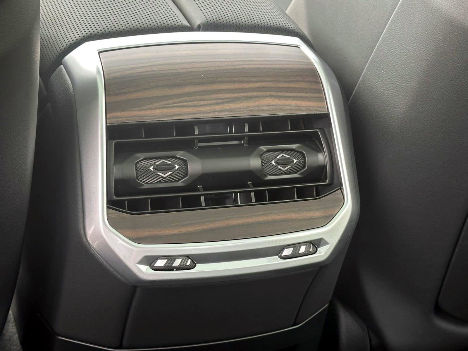 2026 BMW 7 Series 740i xDrive