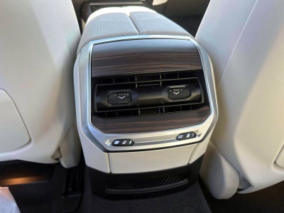 2026 BMW 7 Series 740i xDrive