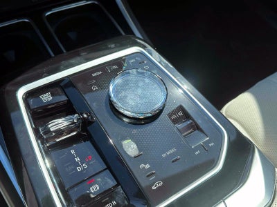 2026 BMW 7 Series 740i xDrive