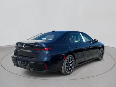2026 BMW 7 Series 740i xDrive