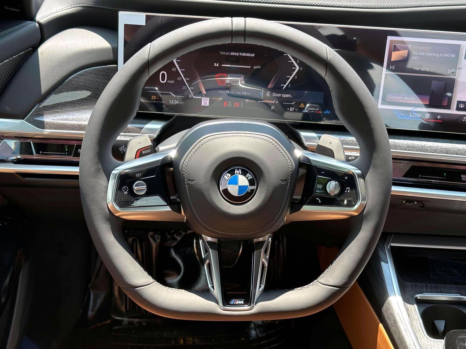 2025 BMW 7 Series 740i xDrive