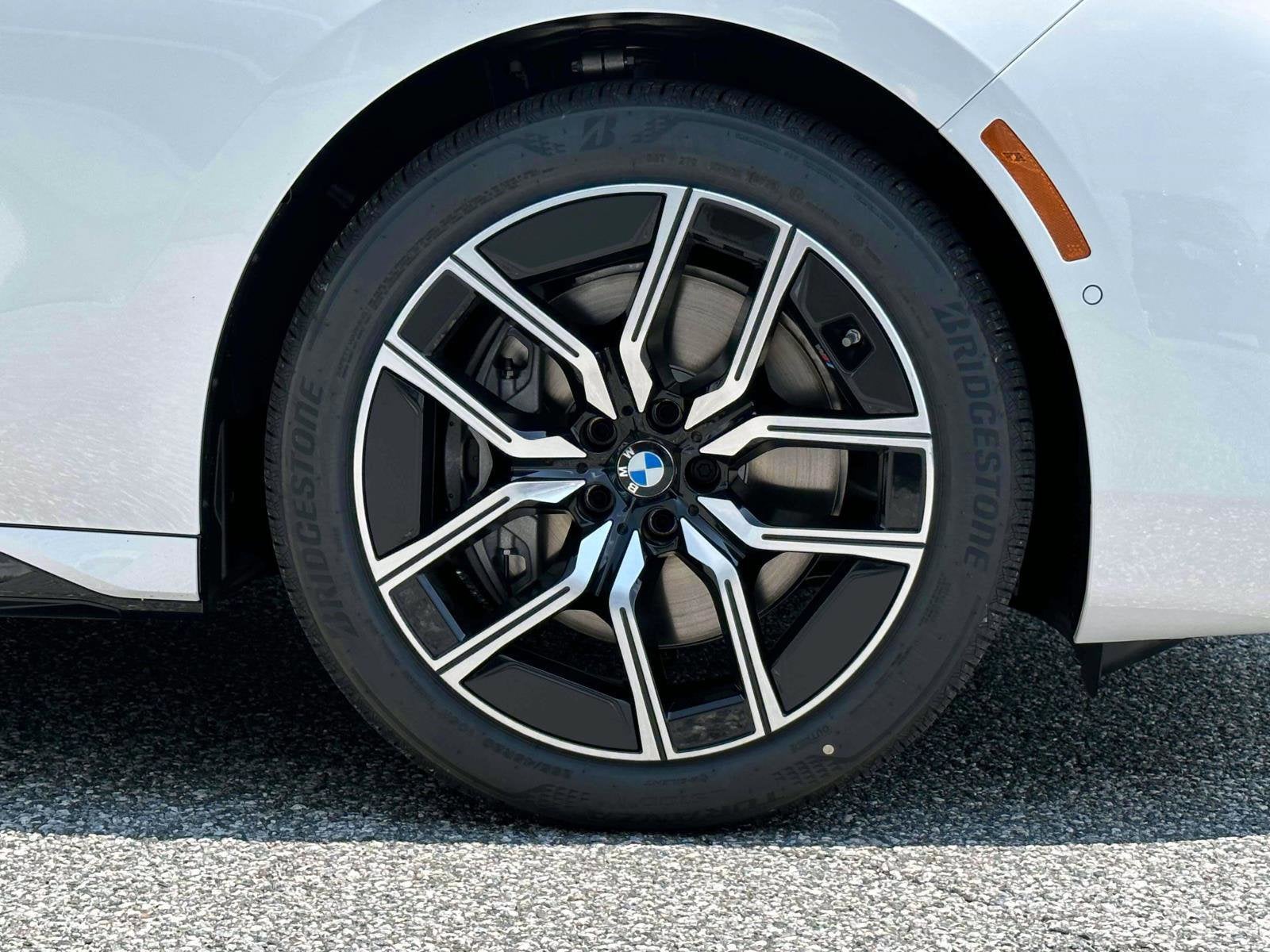 2025 BMW 7 Series 740i xDrive