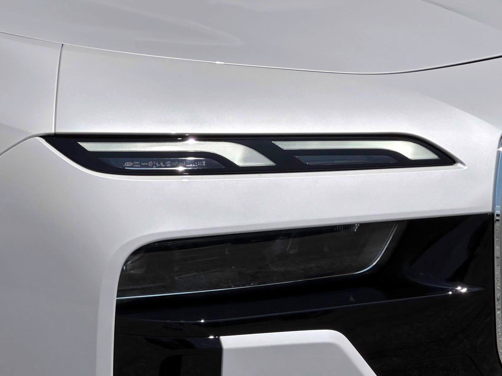 2025 BMW 7 Series 740i xDrive