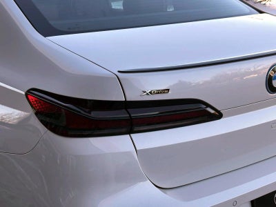 2025 BMW 7 Series 750e xDrive