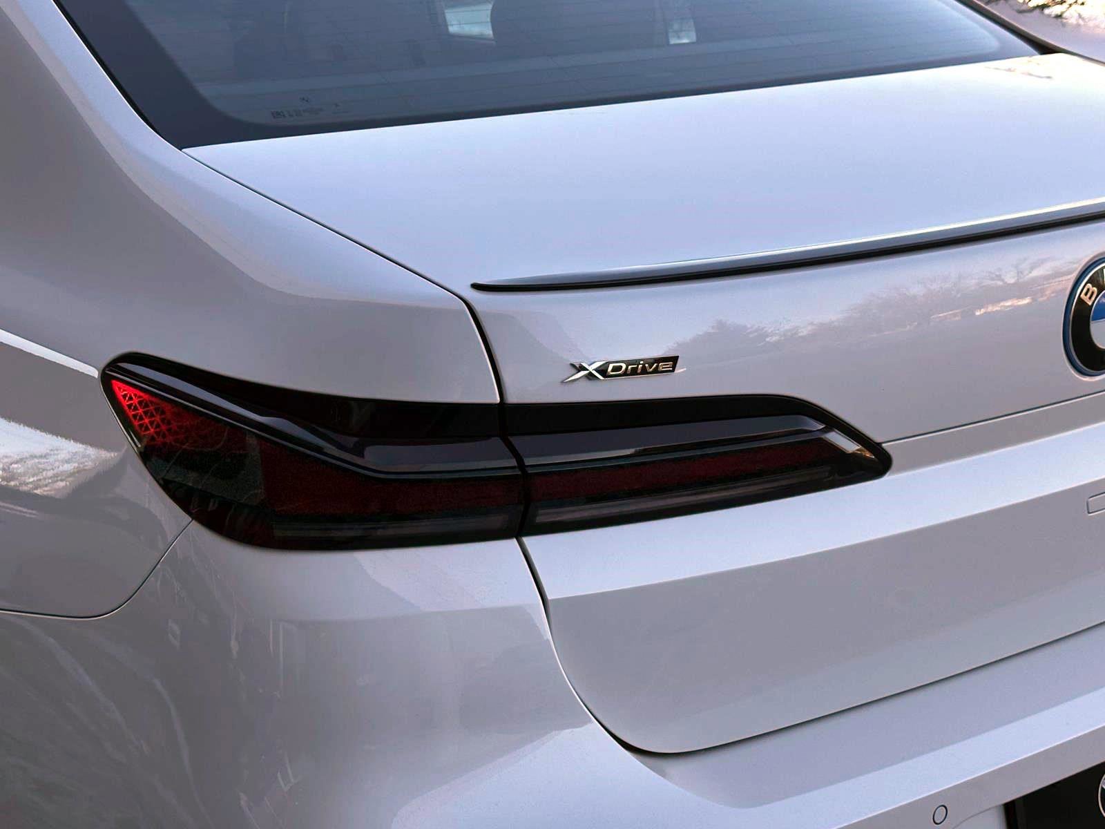 2025 BMW 7 Series 750e xDrive