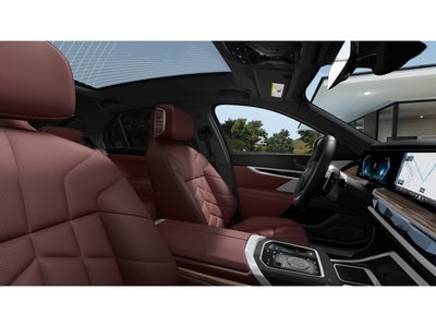 2025 BMW 7 Series 750e xDrive