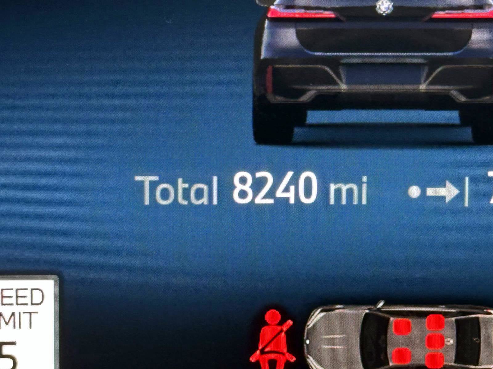 2025 BMW 7 Series 750e xDrive