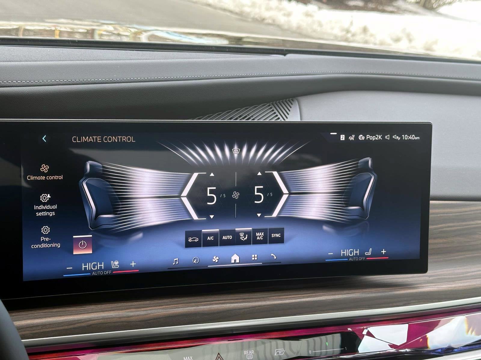 2025 BMW 7 Series 750e xDrive