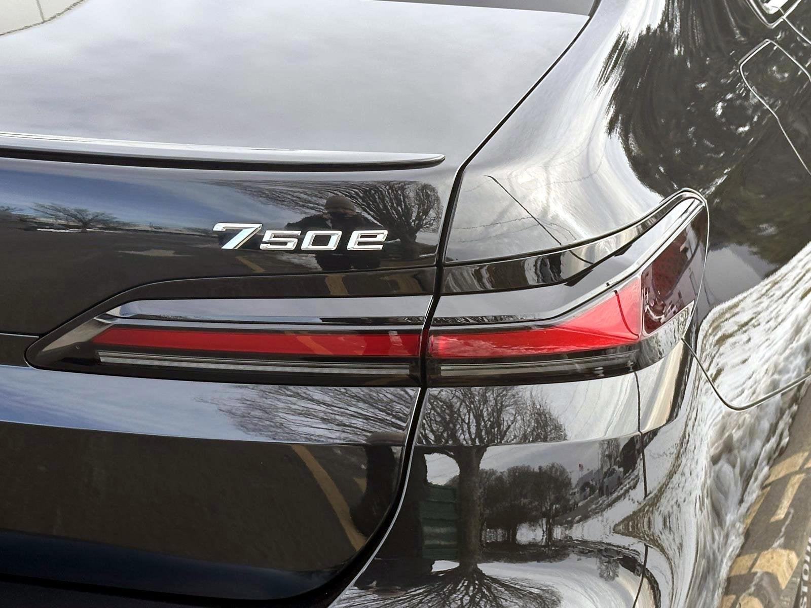 2025 BMW 7 Series 750e xDrive