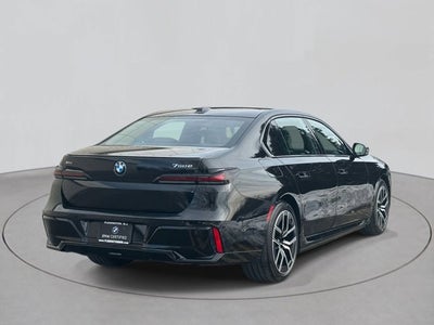 2025 BMW 7 Series 750e xDrive