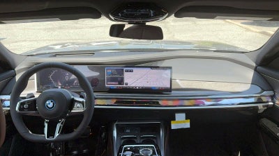 2026 BMW 7 Series 750e xDrive