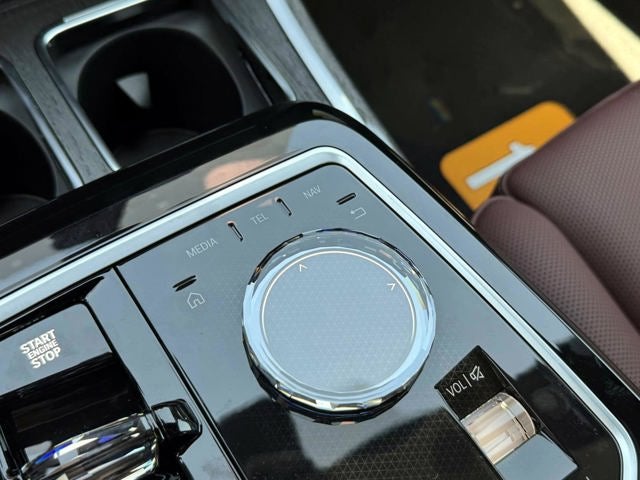 2026 BMW 7 Series 750e xDrive