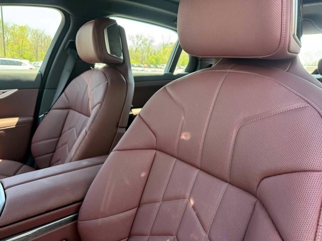 2026 BMW 7 Series 750e xDrive