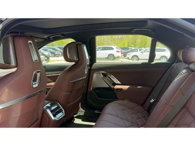 2026 BMW 7 Series 750e xDrive