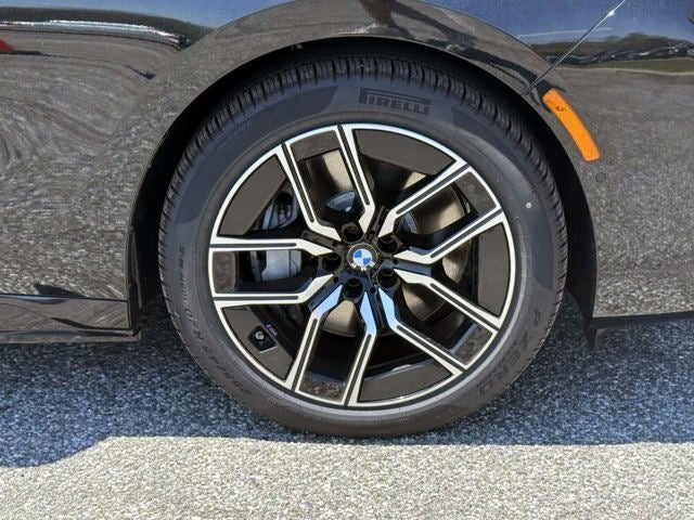 2026 BMW 7 Series 750e xDrive