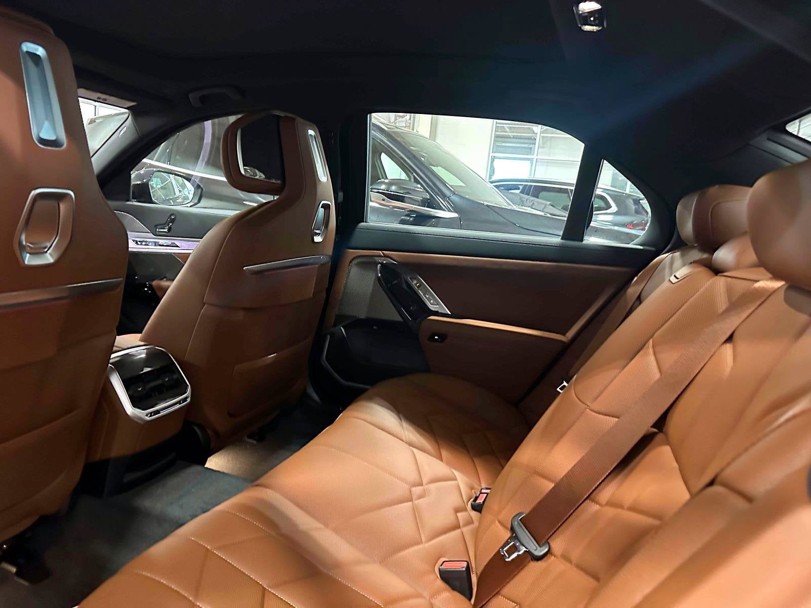 2026 BMW 7 Series 750e xDrive