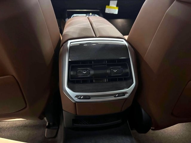 2026 BMW 7 Series 750e xDrive
