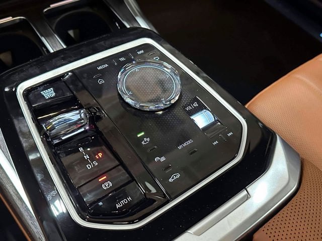 2026 BMW 7 Series 750e xDrive