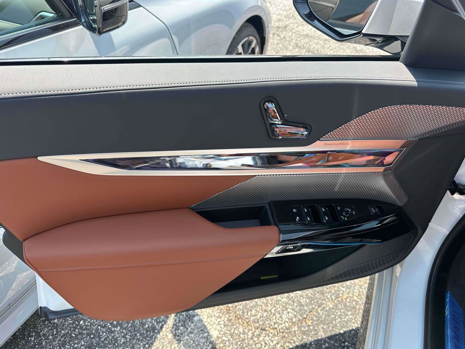 2025 BMW 7 Series 750e xDrive