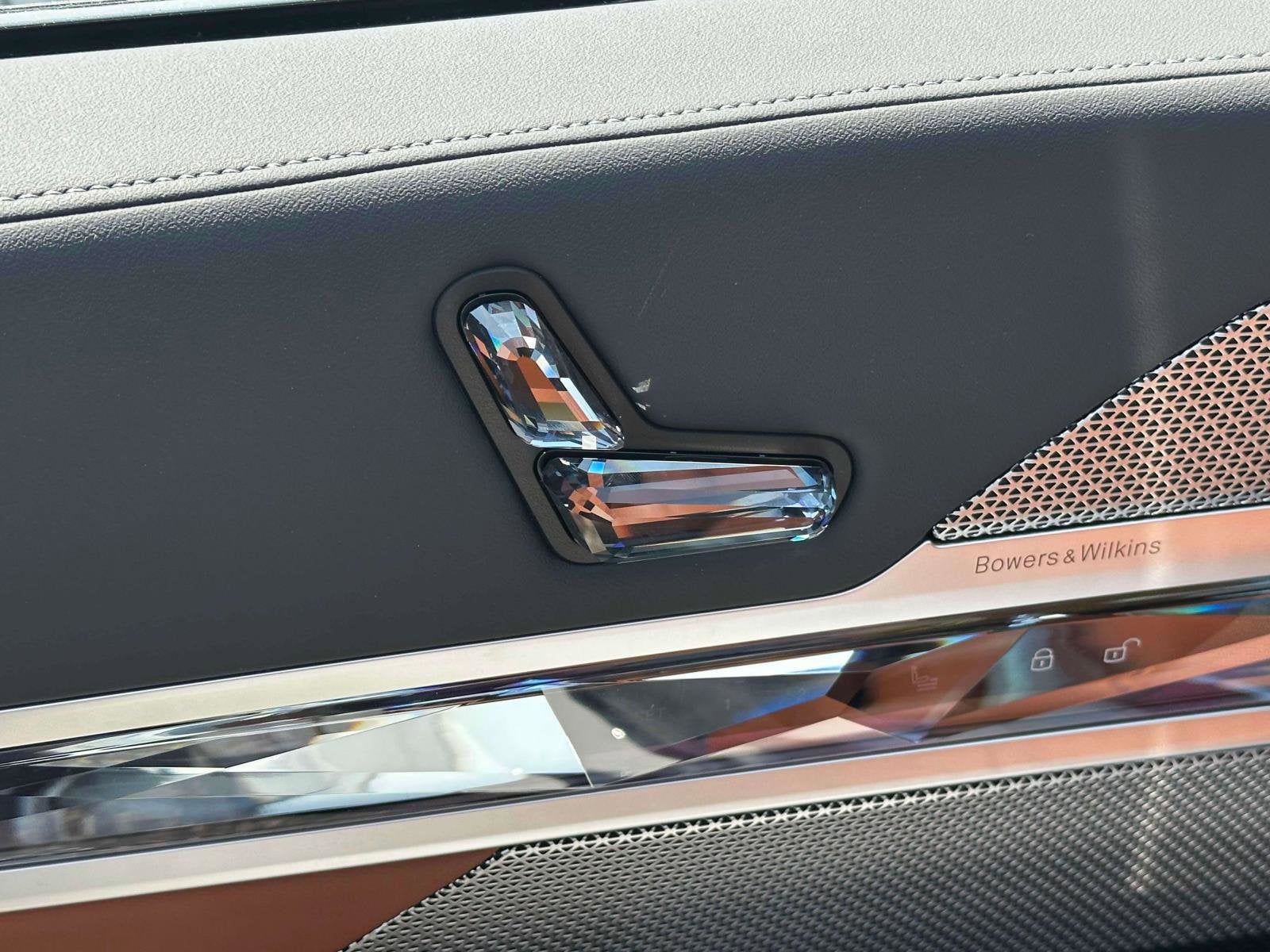 2025 BMW 7 Series 750e xDrive