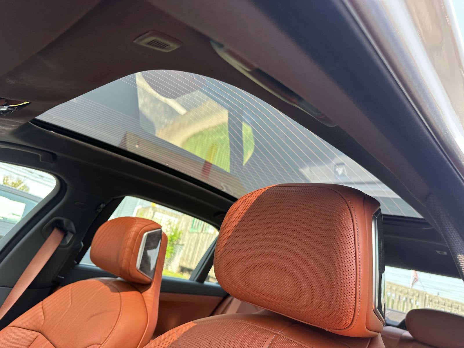 2025 BMW 7 Series 750e xDrive