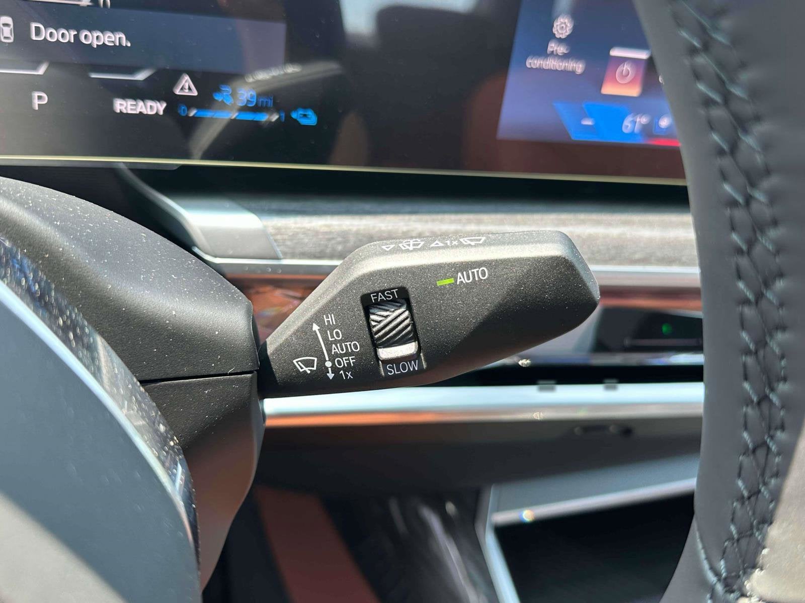 2025 BMW 7 Series 750e xDrive