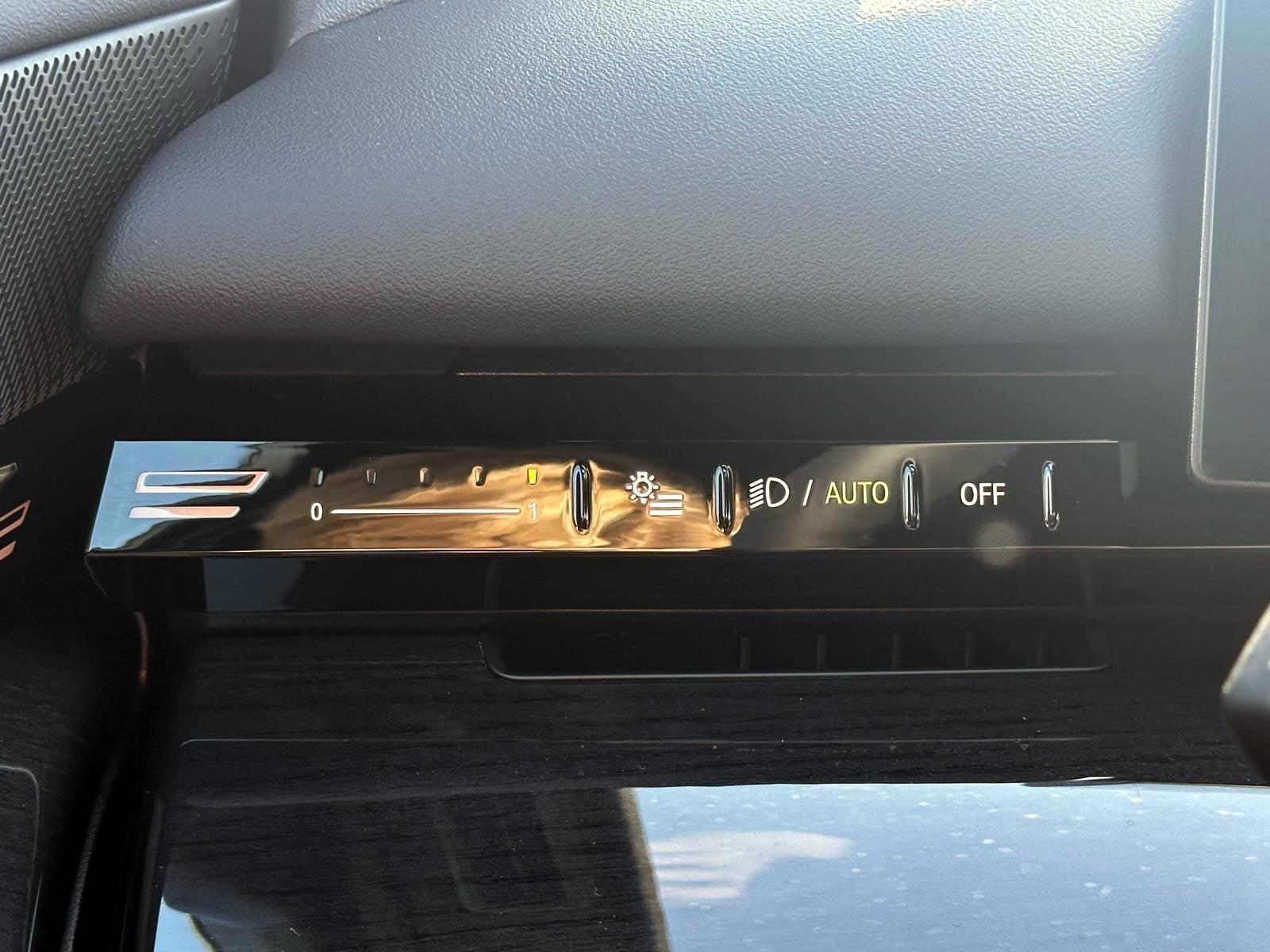 2026 BMW 5 Series 530i xDrive