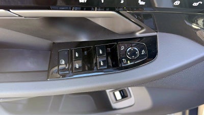 2026 BMW 5 Series 530i xDrive