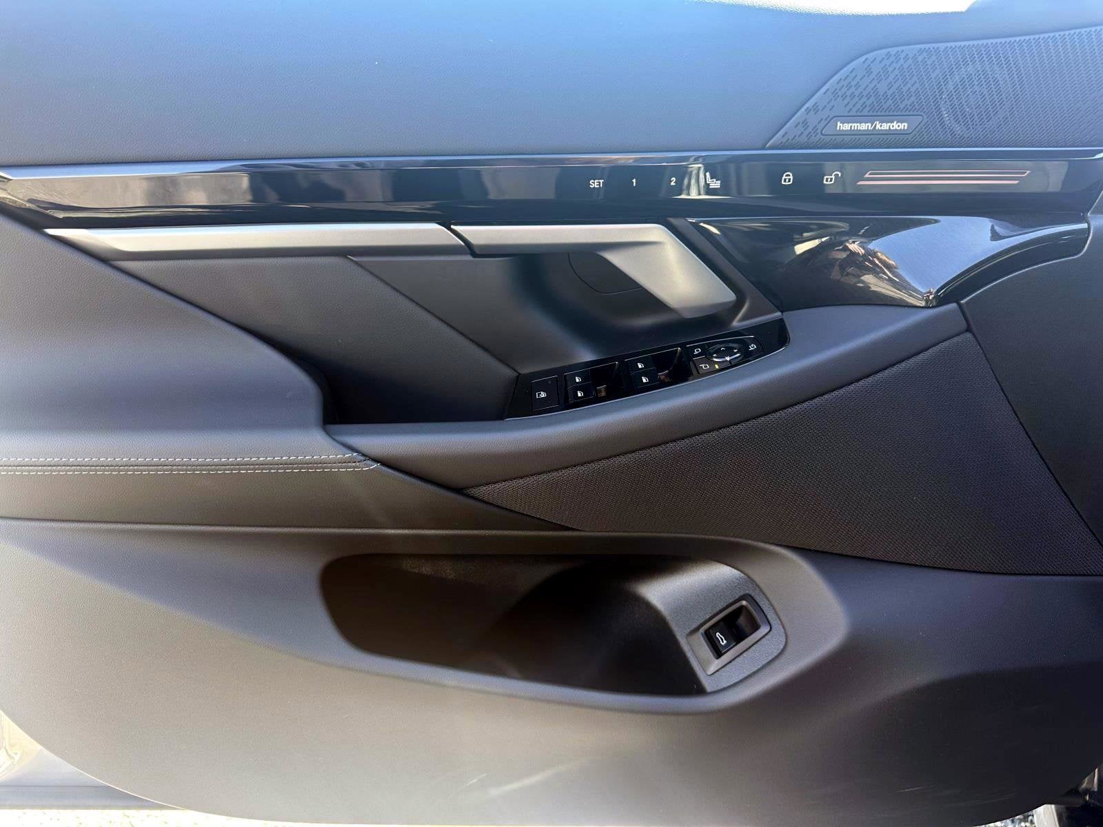 2026 BMW 5 Series 530i xDrive