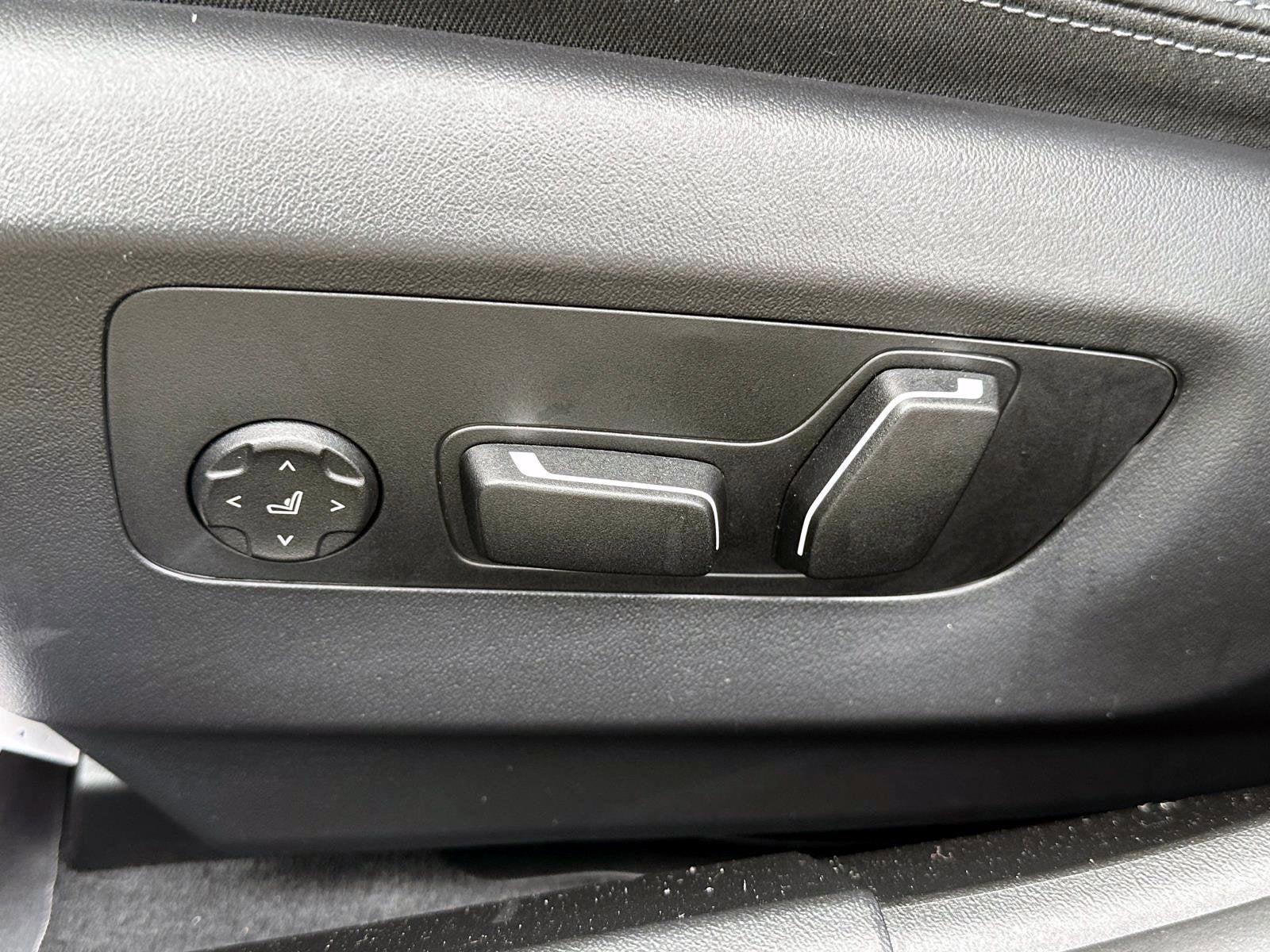 2026 BMW 5 Series 530i xDrive