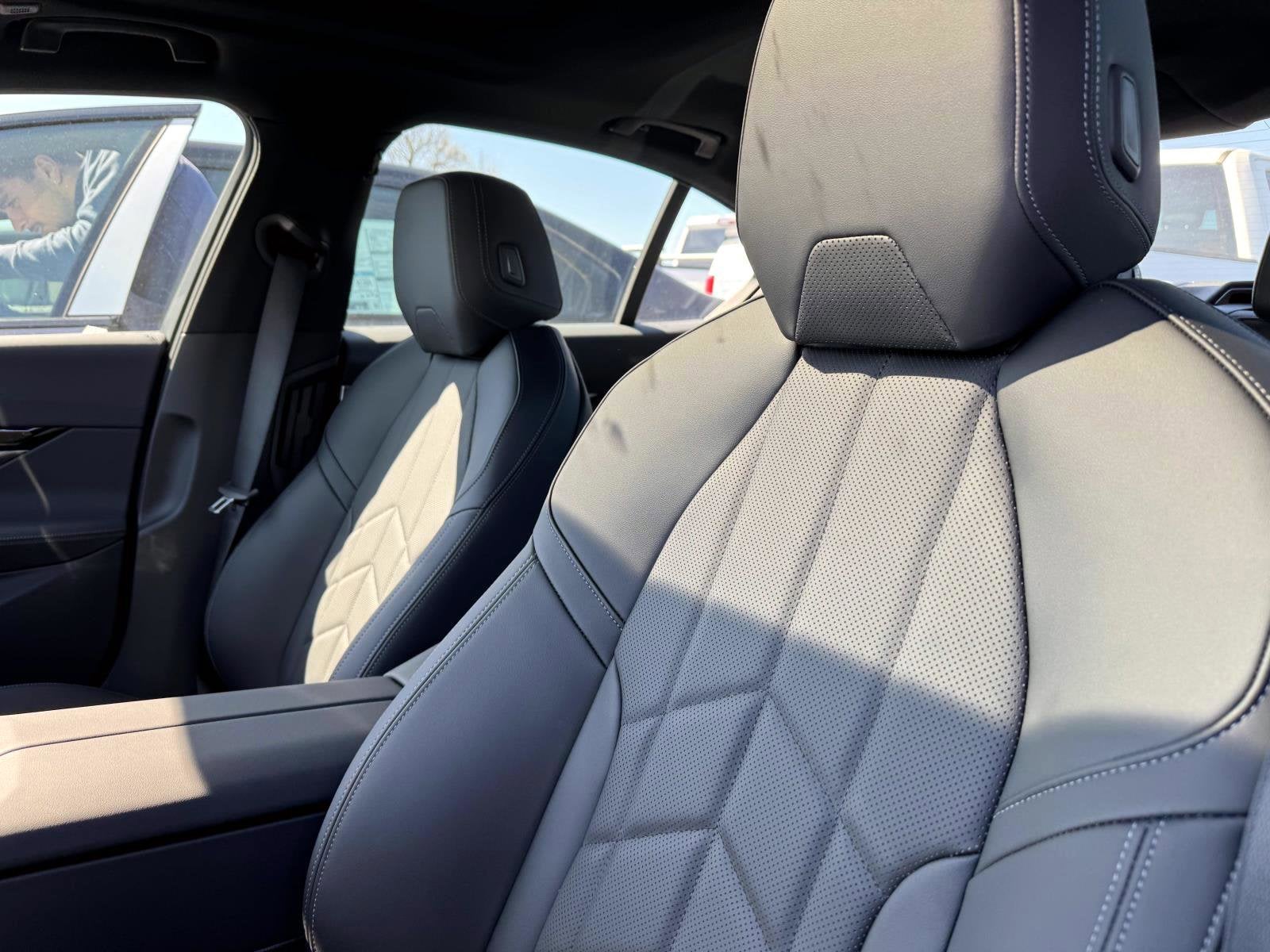 2026 BMW 5 Series 530i xDrive