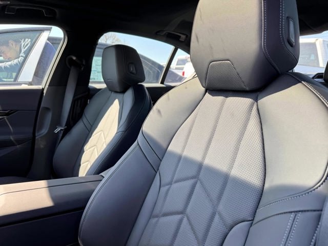 2026 BMW 5 Series 530i xDrive