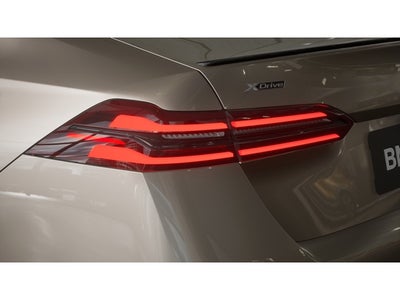2027 BMW 5 Series 530i xDrive