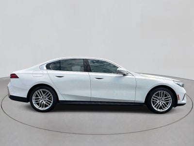 2024 BMW 5 Series 530i xDrive