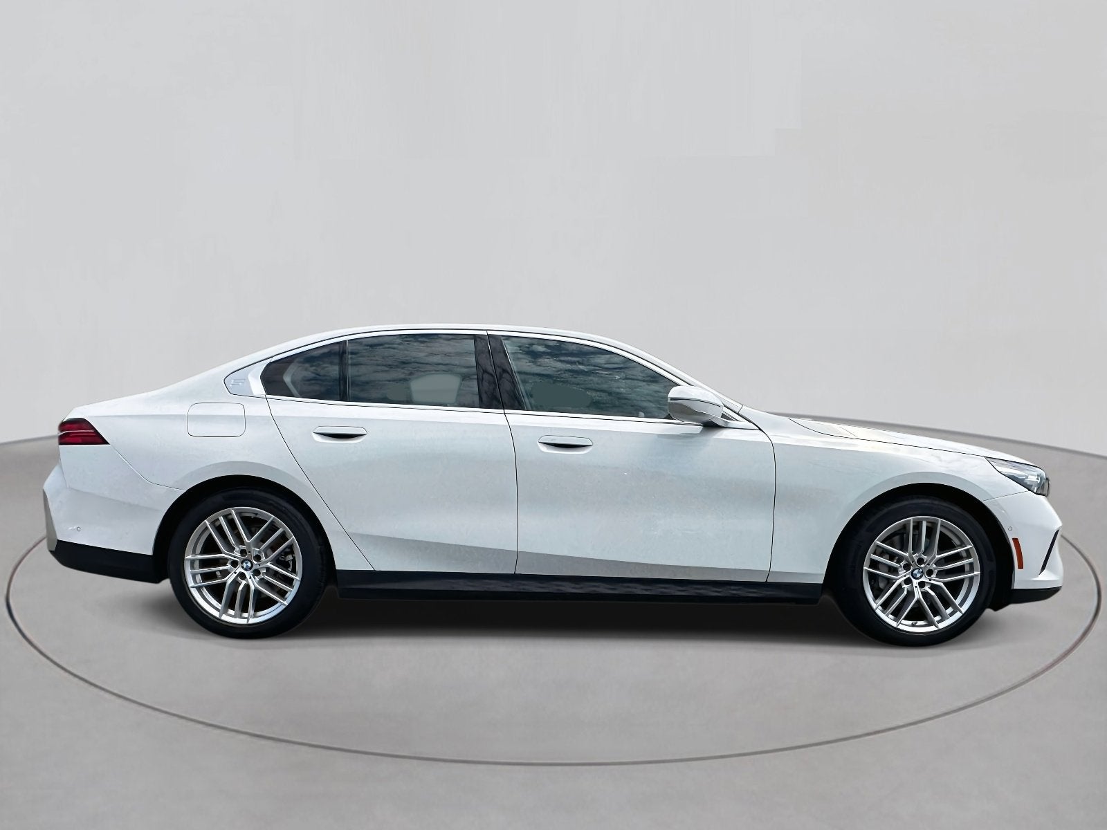 2024 BMW 5 Series 530i xDrive