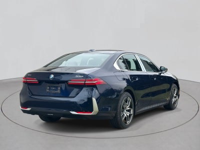 2026 BMW 5 Series 530i xDrive