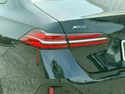 2026 BMW 5 Series 530i xDrive