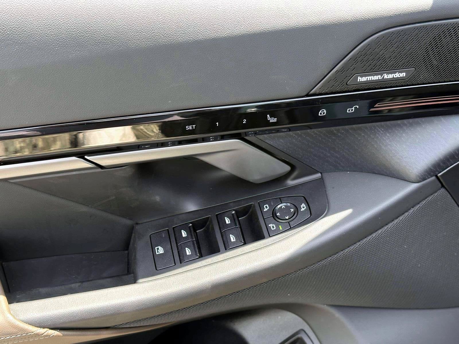 2025 BMW 5 Series 530i xDrive