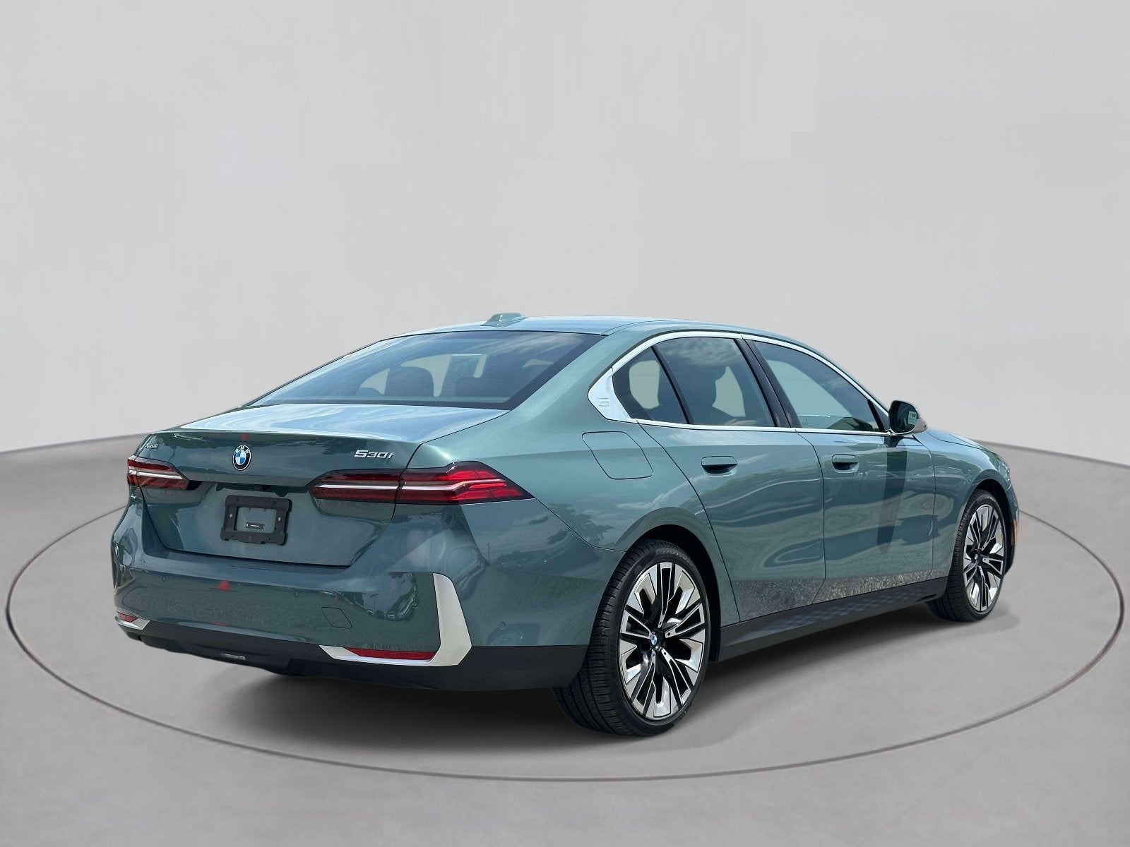 2025 BMW 5 Series 530i xDrive
