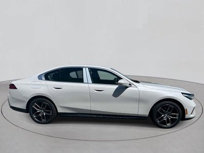 2027 BMW 5 Series 530i xDrive