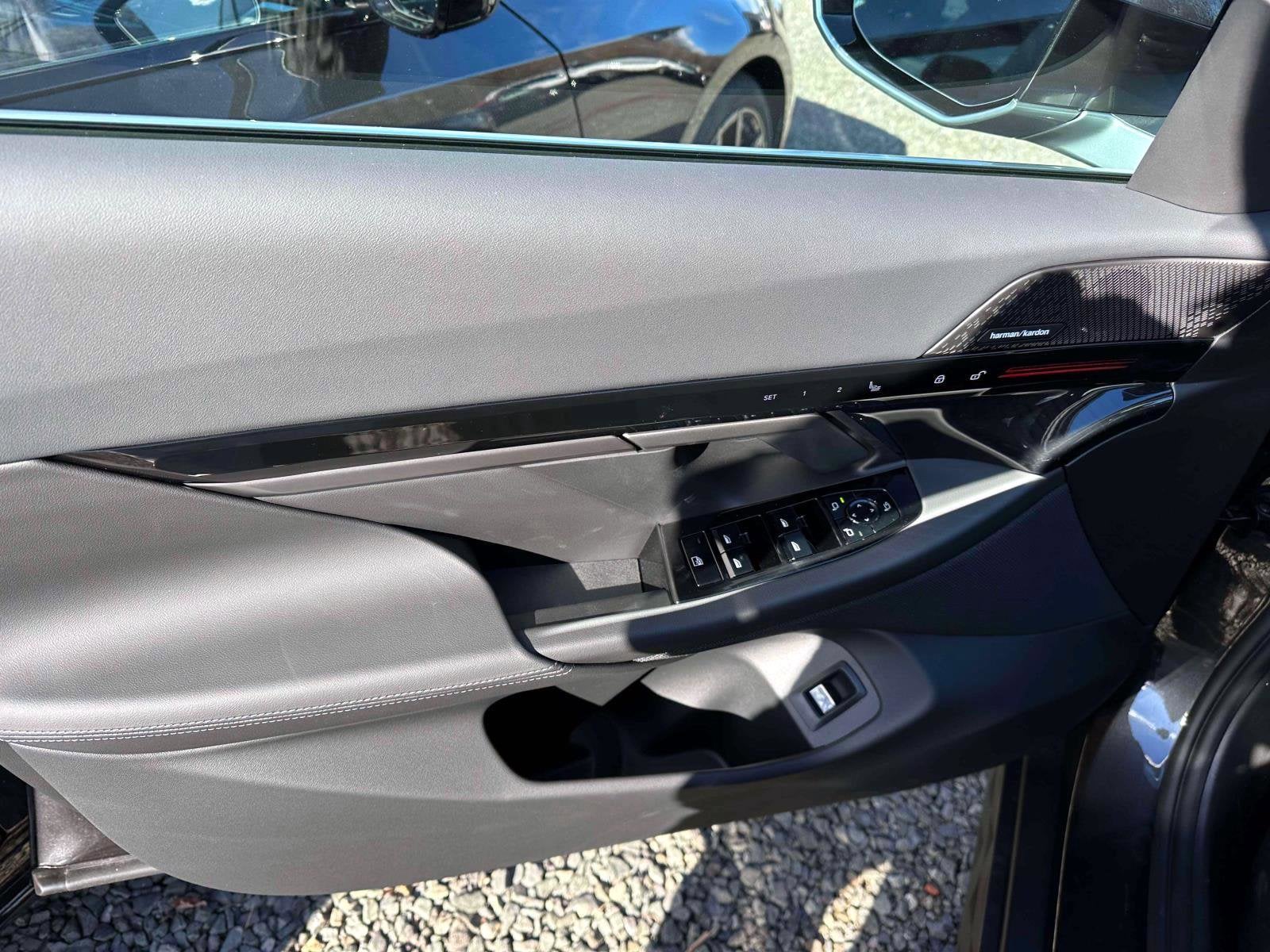 2026 BMW 5 Series 530i xDrive