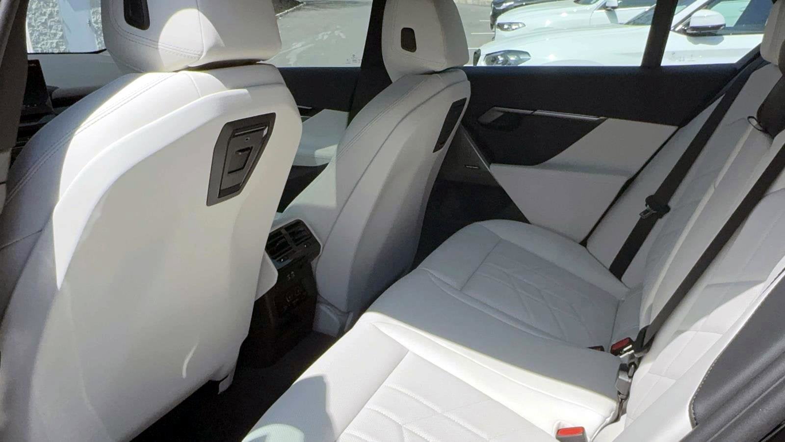 2026 BMW 5 Series 530i xDrive