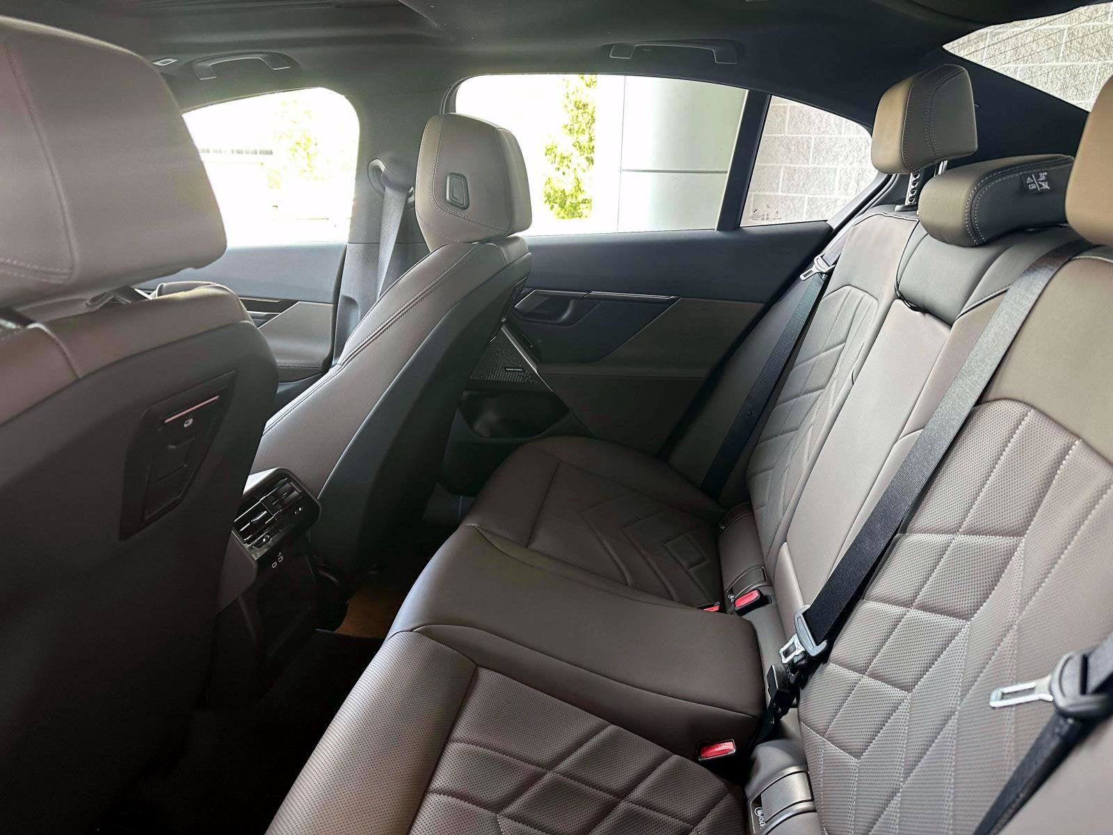 2026 BMW 5 Series 530i xDrive
