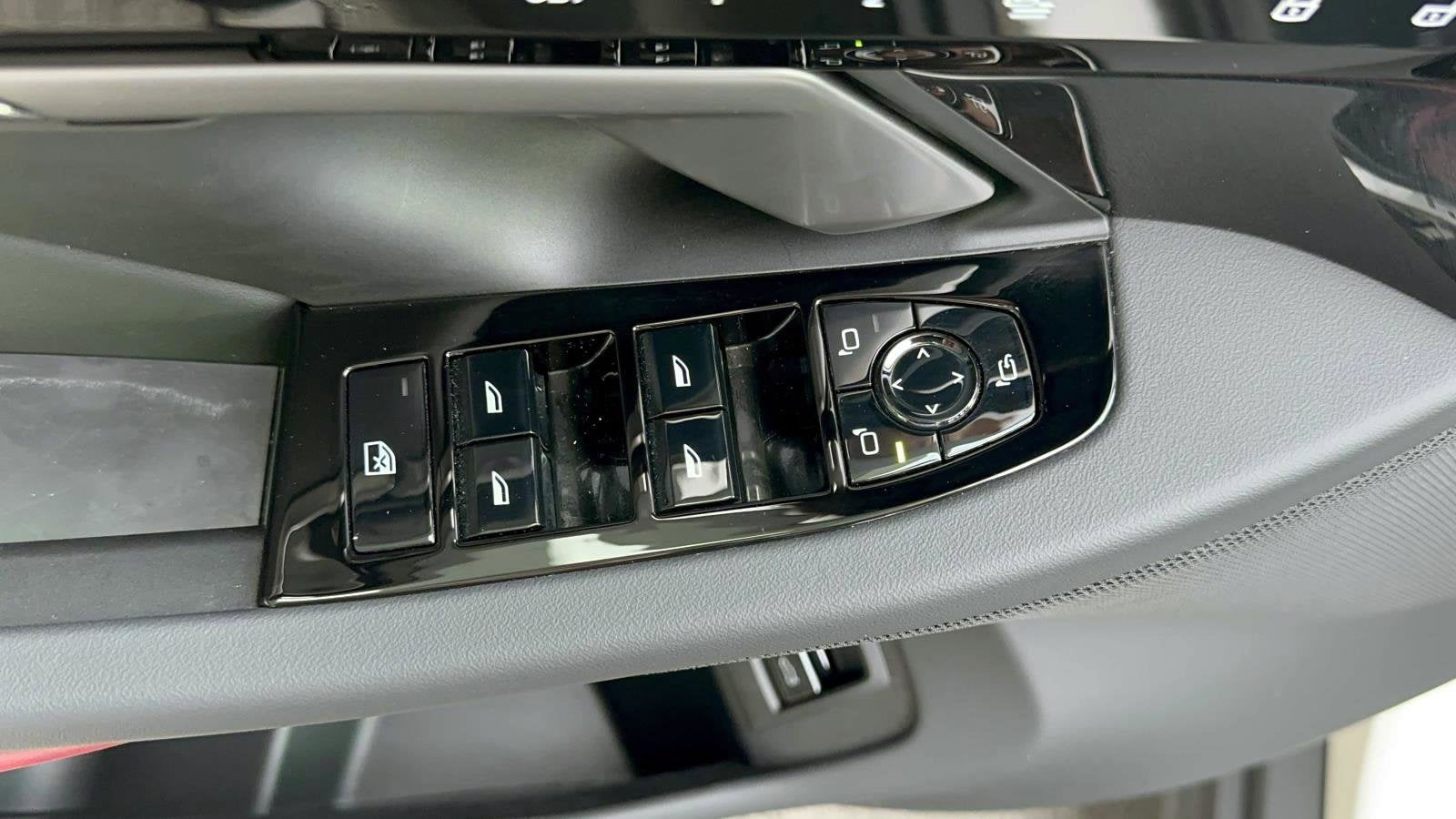 2026 BMW 5 Series 530i xDrive