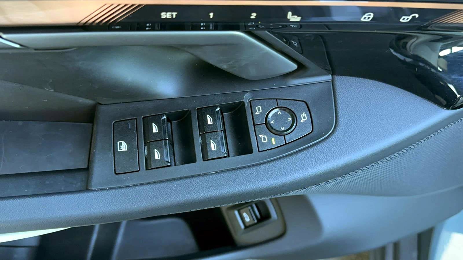 2025 BMW 5 Series 540i xDrive