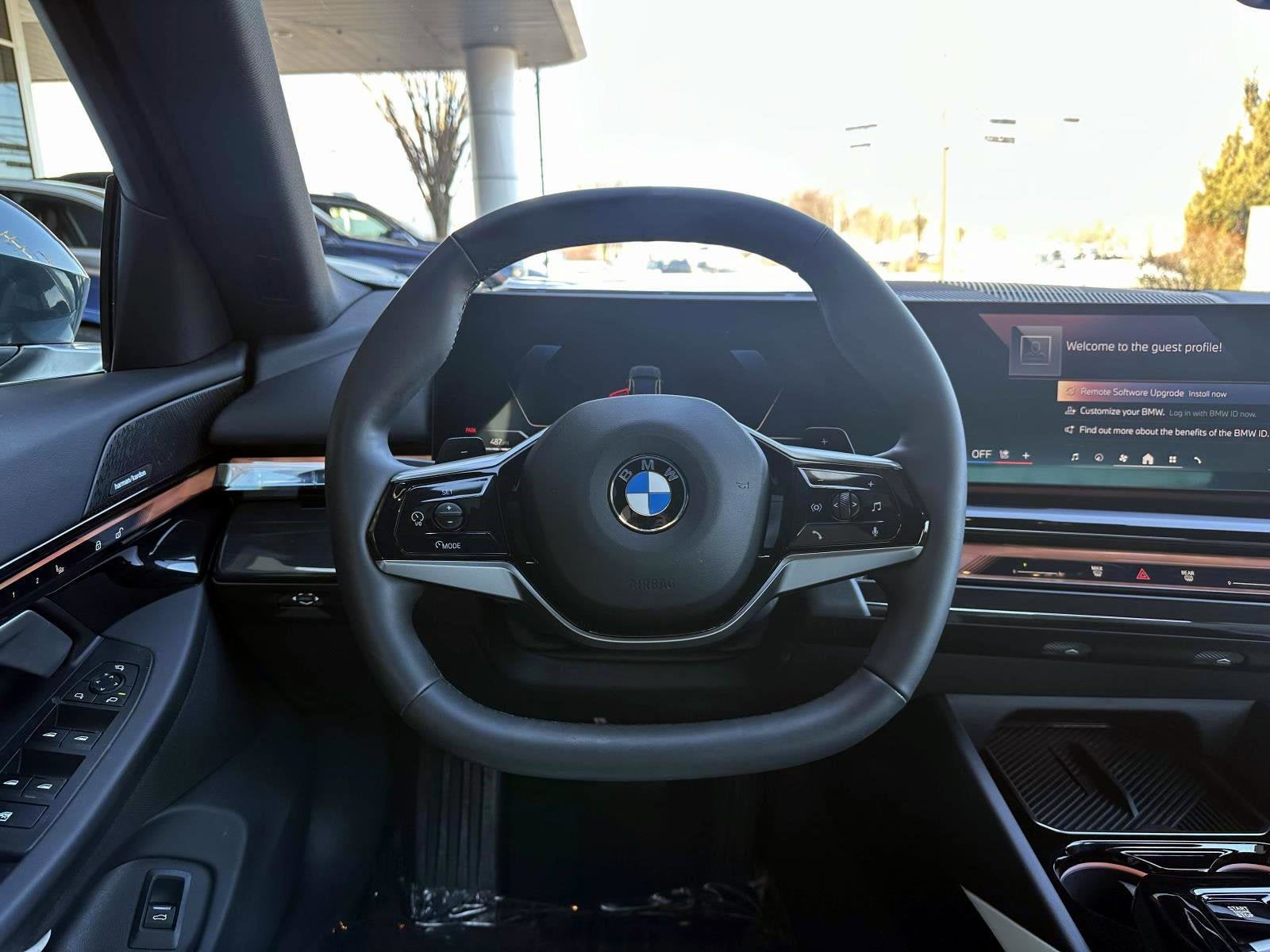 2025 BMW 5 Series 540i xDrive