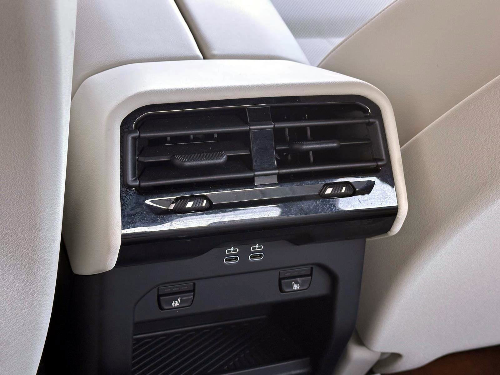 2025 BMW 5 Series 540i xDrive