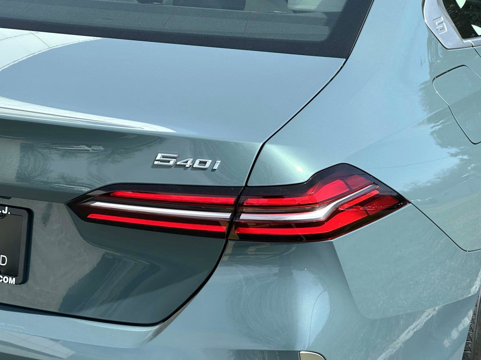 2025 BMW 5 Series 540i xDrive