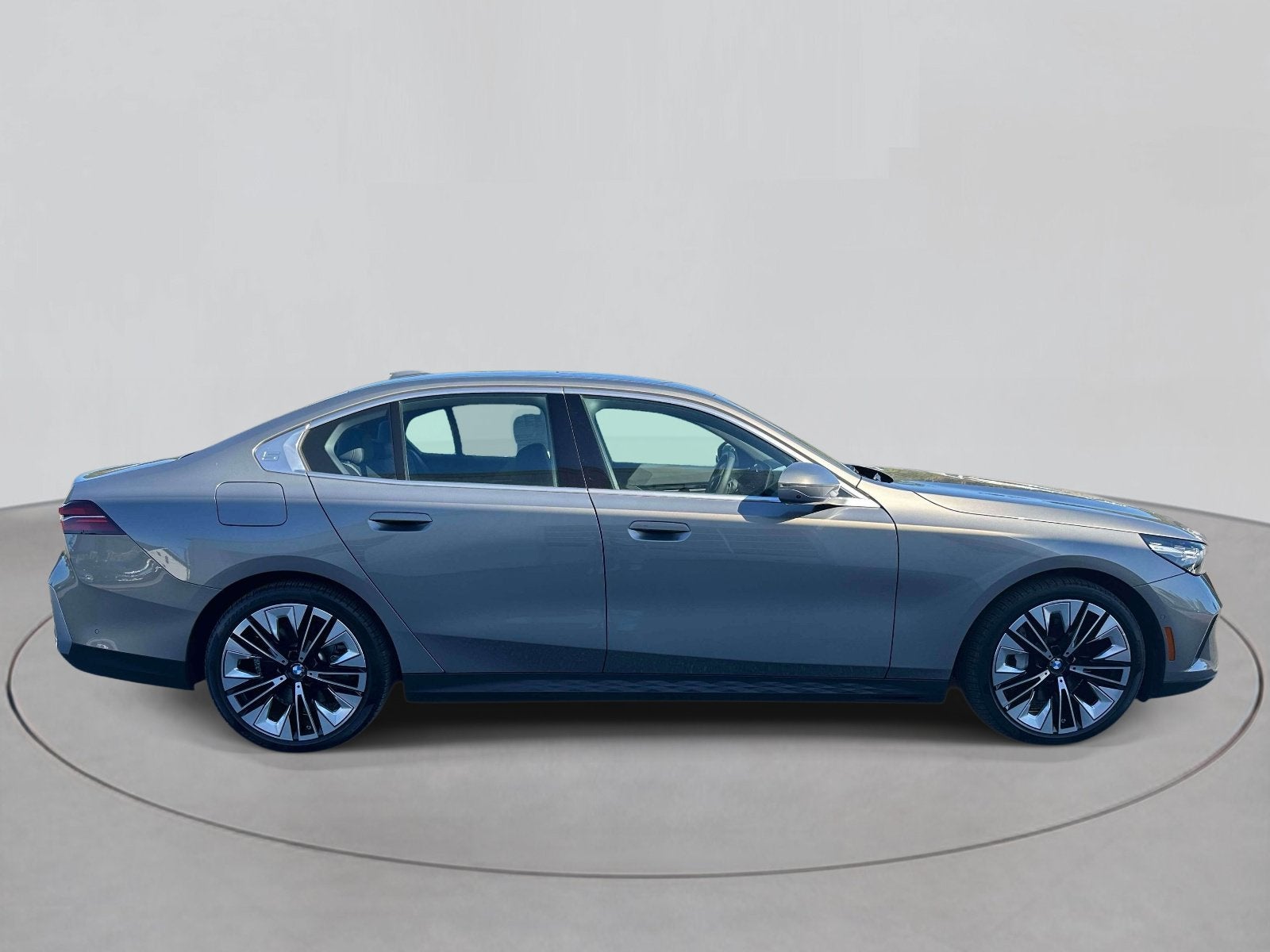 2026 BMW 5 Series 540i xDrive